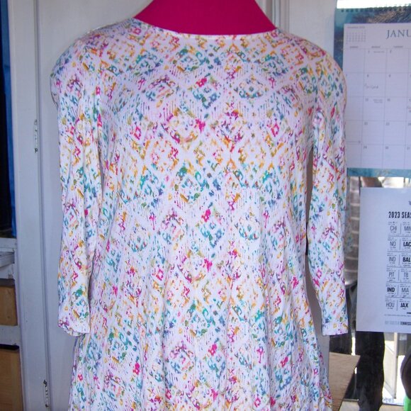 intro. Tops - intro. Colorful Design Top Sz MP